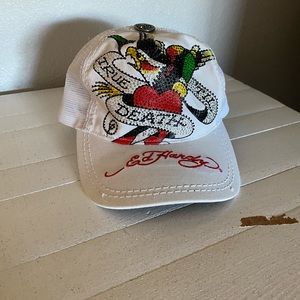 White Ed Hardy Trucker Hat